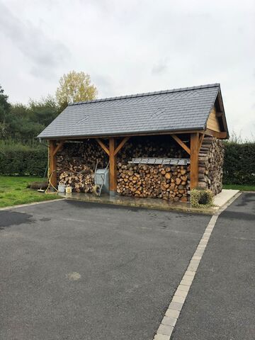 Conception et la pose de vos charpentes en bois